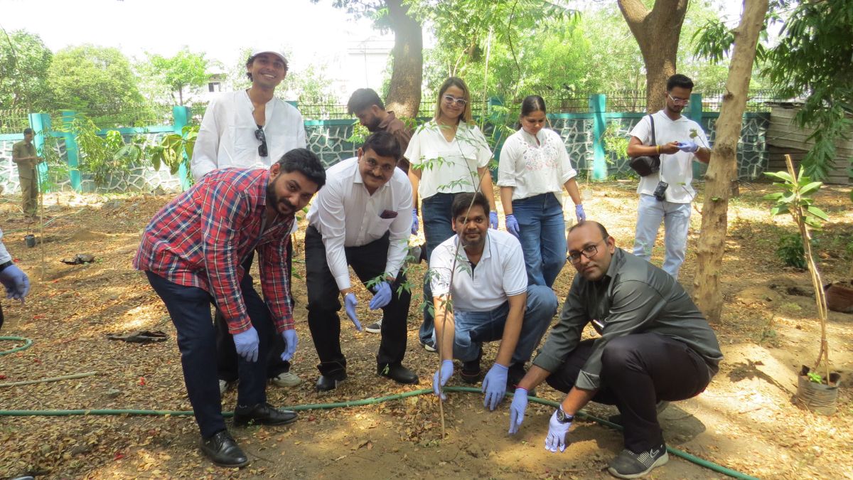 P.J. Sakhiya Charitable Trust led 100-Tree Plantation Drive at Sarthana Nature Park on World Environment Day