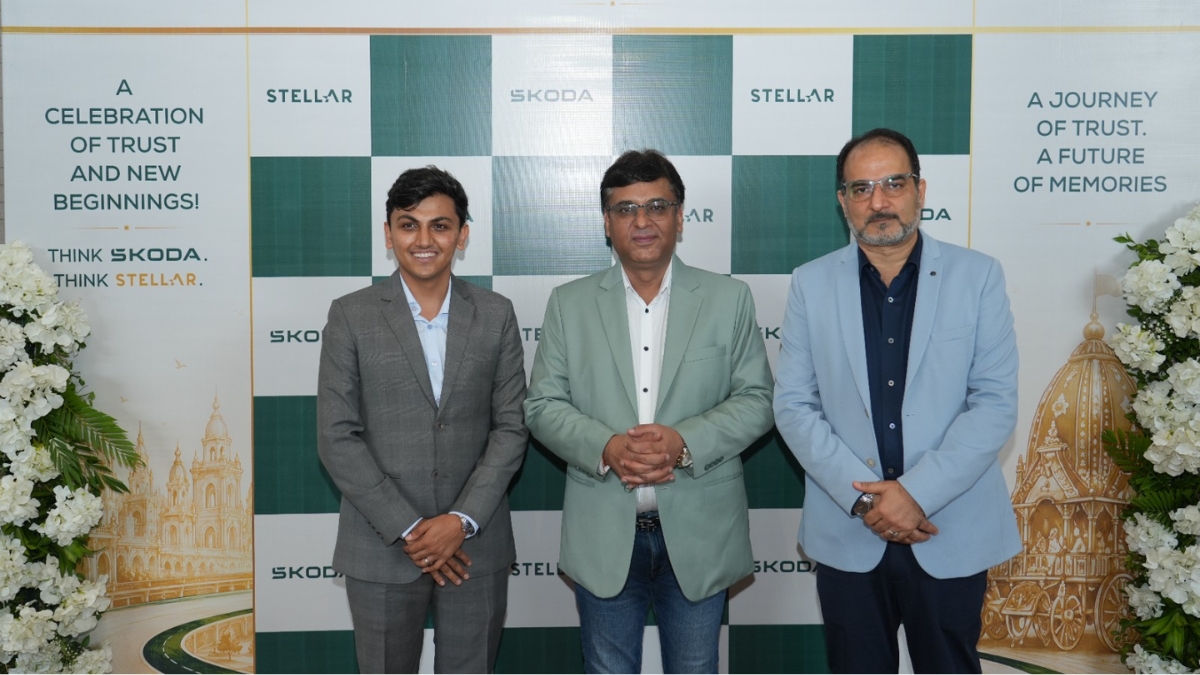 Stellar Škoda Delivers Over 100 Vehicles Across Gujarat on the Auspicious Occasion of Rath Yatra